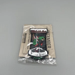 5.11 Tactical Patch Of The Month Silent Night 511060 December 2018 New 81463 - Picture 1 of 4