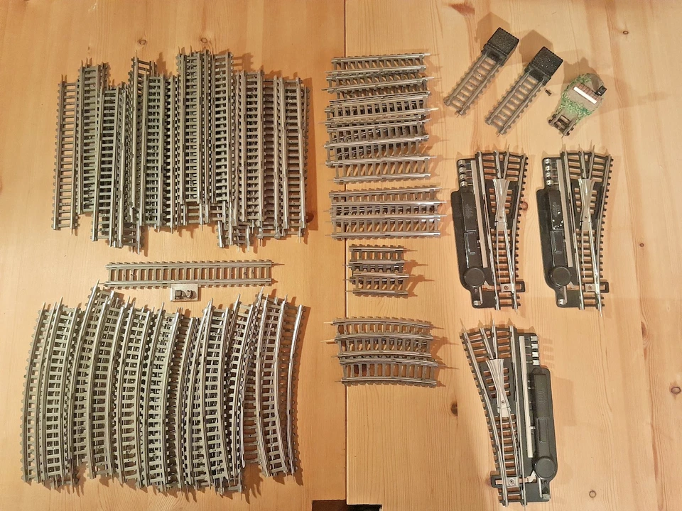 74 x Piko H0 GDR Cardboard Threshold Tracks + Points, Used, Very Nice - Image 1 of 4