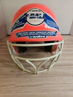 Casco Worth T-Ball talla 6 1/8 - 6 7/8 con canal cola de caballo Foto 1 de 4