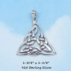 Solid 925 Sterling Silver Celtic Trinity Knot Triquetra Triangle Pendant 150606 - Picture 1 of 4