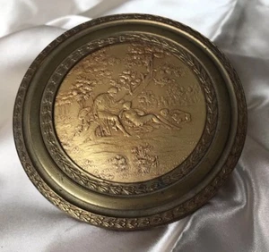 Vintage P.N.C.W. Metal Powder Box with Glass Insert, Scene Of Lovers - Picture 1 of 9