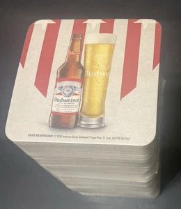 125 Stück, Budweiser Bar Untersetzer 4 Zoll x 4 Zoll 2-seitig NEU Untersetzer versiegelt - Bild 1 von 2
