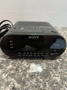 Sony ICF-C218 Dream Machine AM/FM Alarm Clock Radio LED Display 220 - 240 vol - Picture 1 of 6