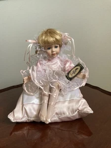 Geppeddo Porcelain Doll Pink Ballerina on Pink Pillow and Musical 9 in - Picture 1 of 7