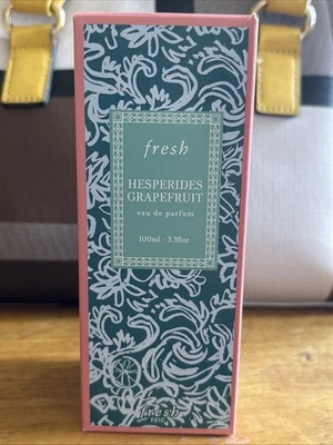 Fresh Hesperides Grapefruit Eau De Parfum 3,4 oz/100 ml - Imagem 1 de 4