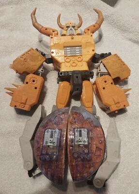 COLLECTIBLE 2004 TRASFORMER ARMADA ENERCON SUPREME CLASS  UNICORN - Image 1 of 4