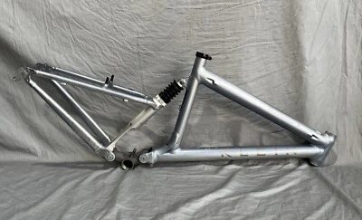 Klein Palomino X Frame Medium 135 x 9mm QR V-Brake / Cantilever 26" M Bits Shock - Image 1 of 4