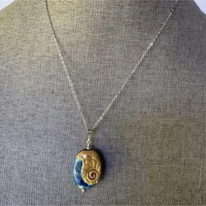 Disney Moana 925 Sterling Silver Chain With Handcrafted Art Glass Pendant - Picture 1 of 9