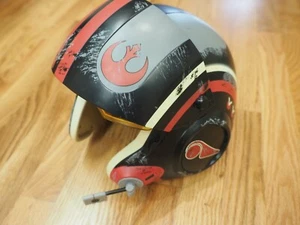 Star Wars Galaxys Edge Helmet Exclusive Disney Parks X-Wing Pilot Poe Dameron - Picture 1 of 8