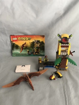 LEGO set 5883 Tower Takedown DINO 100% complete w/ instructions Dinosaur - Image 1 of 4