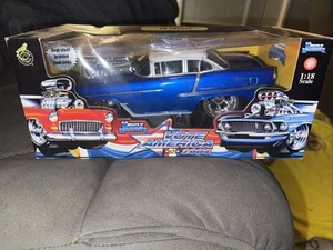 Muscle Machines 55 Chevy Vote America 2004 1:18 Scale Diecast Car - Picture 1 of 7