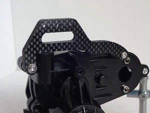 UKMonsters Tamiya Clodbuster Carbon Fibre V2 Upper Top Link Mounts (Clod) - Picture 1 of 7