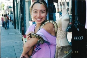 FOUND FAMILY PHOTO Vintage ORIGINAL Vernacular   LIFE Color OWL 51 44 L - Picture 1 of 1