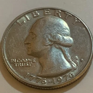 1776-1976 D US Bicentennial Quarter, Rare filled Mint Mark Regular - Picture 1 of 18