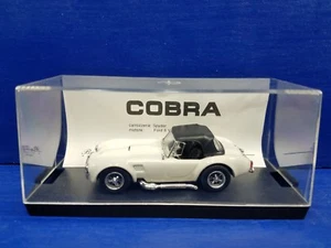 1/43 Bang Model Shelby Cobra  street in White from 1964  #7311 - Picture 1 of 1
