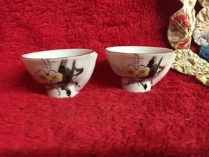 Vintage Miniature Porcelain Cups Hand Painted Gold Bird & Floral Design Japan - Picture 1 of 7