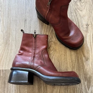 Vintage Nine West Red Leather Chunky 90s Ankle Boots Womens 6.5 Classic Fall - Picture 1 of 7