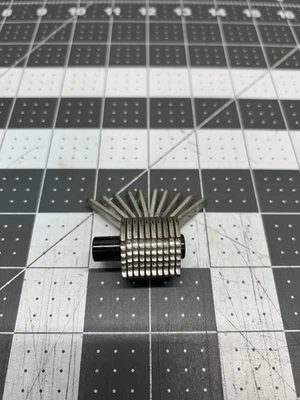 Curtis Clipper Model 15 Key Cutter Cam VX-1 - Image 1 of 3