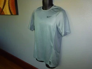 Nike ELITE SHOOTER 2.0 TRAINING SHIRT Medium mens short sleeve 718369 Basketball - Picture 1 of 7