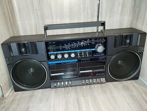 Rising RC1616 Boom box Radio Double Cassette Player- Radio Works Rare Vtg - Bild 1 von 13