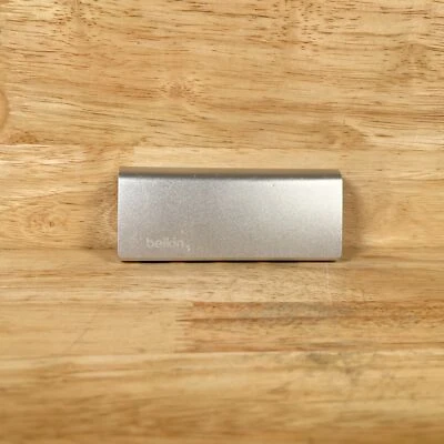 Belkin F4U073 Silver 5Gbps Wi-Fi Speed Mobile-Device Charging USB 3.0 4-Port Hub - Image 1 of 4