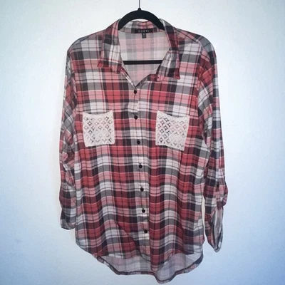 Camisa para mujer Hype+ talla grande 3X a cuadros con botones y bolsillos de encaje Top occidental Foto 1 de 4