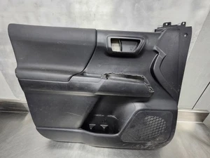 19-23 Toyota Tacoma Front Left LH Inner Door Trim Panel Black OEM 67620-04471-C5 - Bild 1 von 23