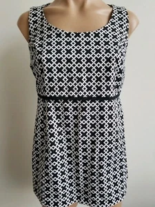 Motherhood Maternity Black and White Geometric Print Sleeveless Top Size M - Picture 1 of 11