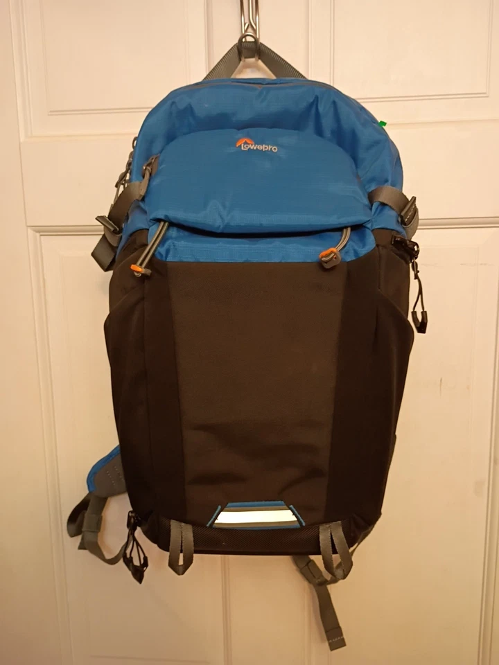 Lowepro Photo Active BP 200 AW Backpack Blue & Black - Image 1 of 4
