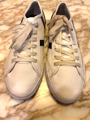 Lacoste Niños/Niñas Unisex Blanco Atlético Zapatos Laterales Tenis EE. UU. 4 EUR 35,5 Foto 1 de 4