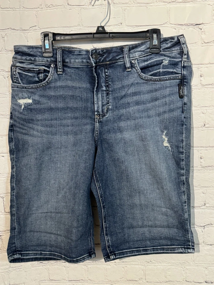 Womens Silver Jeans Co Denim Avery Bermuda Shorts size 16/L 10 - Image 1 of 4