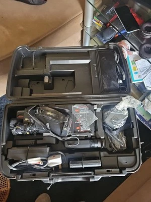 Vintage Sharp VL-S860 Camcorder/Hard Plastic Case/KEYS in Ex Con For Its Age - Image 1 of 4