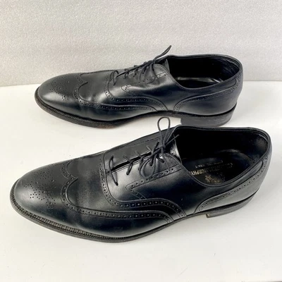 Sapatos Johnston & Murphy Vintage Crown Aristocraft EUA Masculino Tamanho 13 Preto Ponta das Asas - Imagem 1 de 4