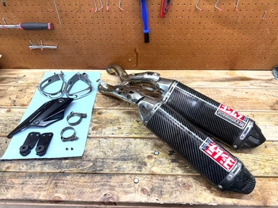 Suzuki GSXR GSX-R 1000 2007-2008 Yoshimura doble deslizamiento escape y accesorios Foto 1 de 4