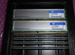 Team 8GB (4 X 2GB) DDR2 PC2-6400 800Mhz NON-ECC DESKTOP MEM TEDD2048M800HC5 - Picture 1 of 3