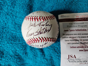 NY Yankees Roger Maris  autographed ML basebal by Pitchers  JSA Certified