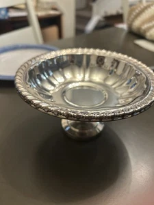 Oneida Silversmiths Pedestal Candy Dish - Picture 1 of 2