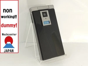 【Factice !】 Panasonic P703iμ (couleur noir) docomo-japon téléphone portable qui ne fonctionne pas - Photo 1 sur 2