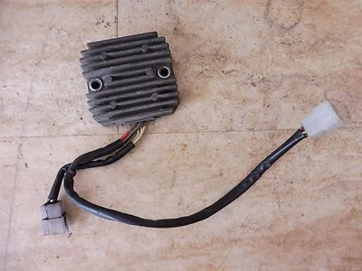 1983 Yamaha Midnight Virago XV920 XV 920 Y649' unidade reguladora retificadora SH238 4X - Imagem 1 de 4