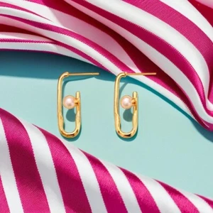 Mini Pearl Safety Pin Earrings, Oval Hanging Stud Earrings, Minimalist Earrings - Picture 1 of 5