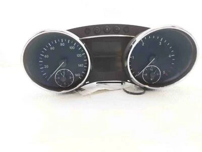 Cuadro de instrumentos velocímetro Mercedes-Benz R320 W251 2007 2515408247 millas UNK Foto 1 de 4