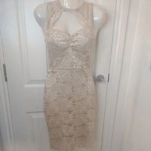 Quiz Size 8 Ivory Glitter Padded Cups Sleeveless Dress - Picture 1 of 5