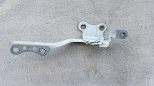 2012 - 2014 TOYOTA PRIUS C LEFT RIGHT HOOD HINGES OEM - Picture 1 of 4