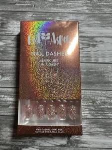 Red Aspen Press On Nails, Short Square, Jayli’s Gown - Bild 1 von 3