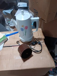 Regal Poly Perk Flowers Electric Automatic Percolator Coffee Pot 4-8 Cups Works - Picture 1 of 6