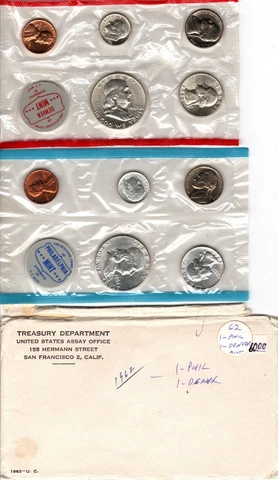 US Mint 1962 P & D Uncirculated Coin Set Cover