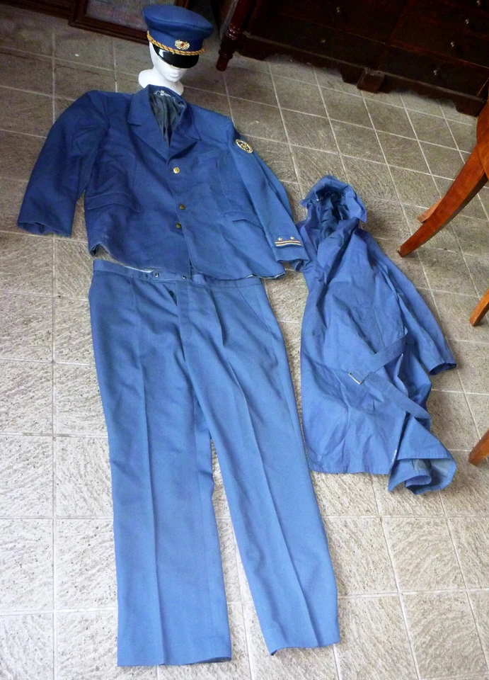 DDR Original Paradeuniform Deutsche Post Postsekretär Größe 54,Mütze 57 SELTEN!! - Bild 1 von 4