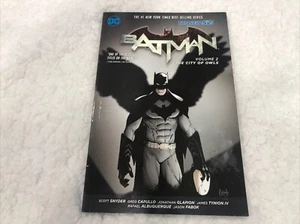 Batman Vol. 2: The City of Owls - Paperback-Scott Snyder - Greg Capullo - G- DC - Picture 1 of 6