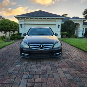 2011 Mercedes-Benz C-Class - Picture 1 of 18