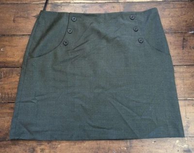 Laura Ashley green wool skirt Size UK 20- short pencil skirt, lined, pockets - Image 1 of 4